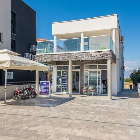Apartments Krpan Vir Kültér fotó