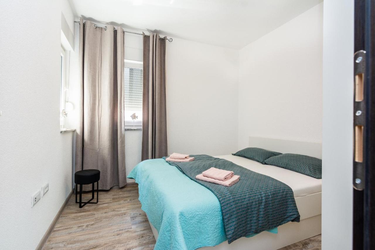 Apartments Krpan Vir Kültér fotó