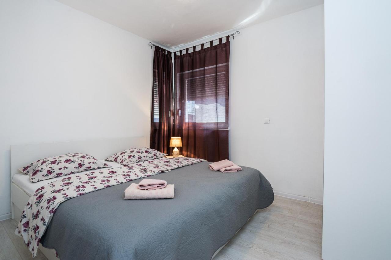 Apartments Krpan Vir Kültér fotó